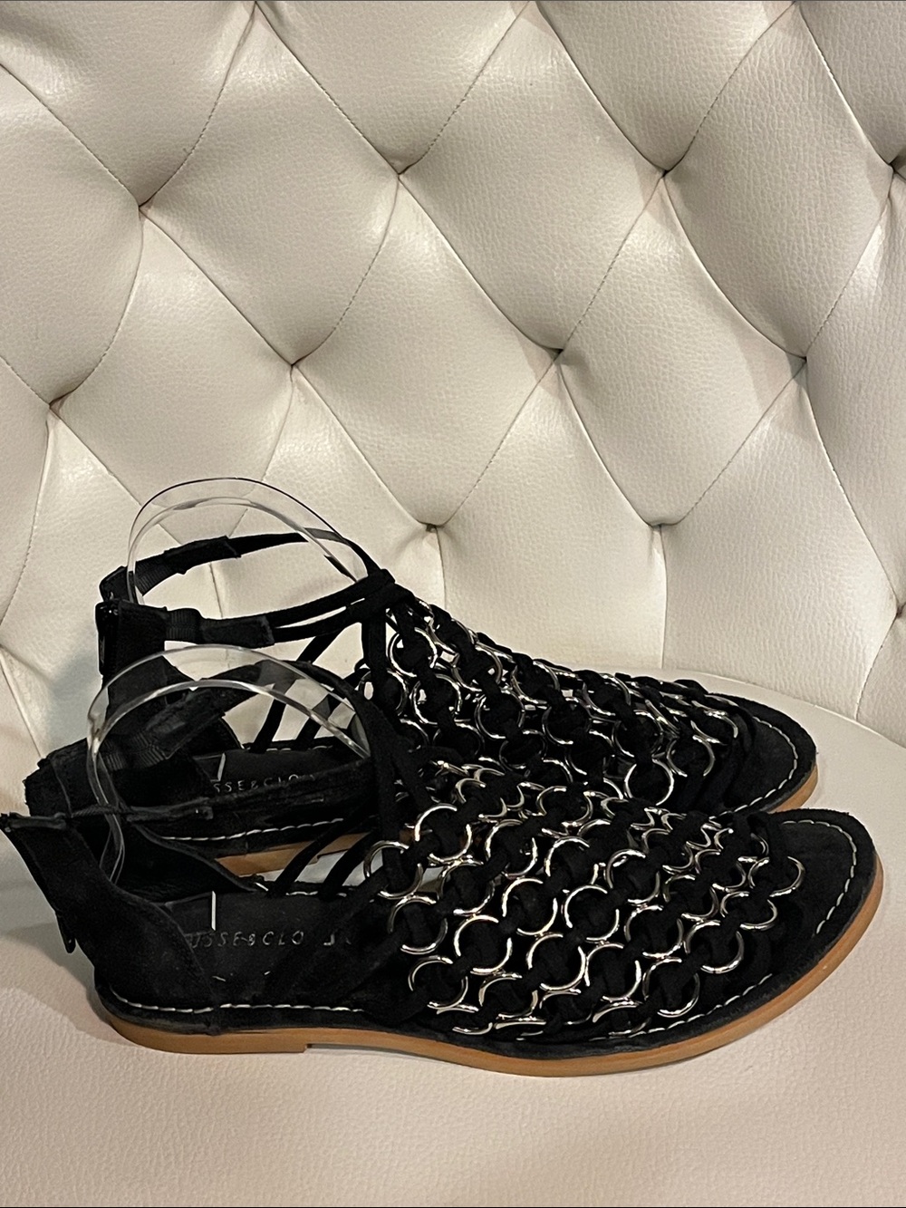 Musse & Cloud Black Suede Gladiator Sandals with Silver Chain Links Beautiful - Picture 5 of 11